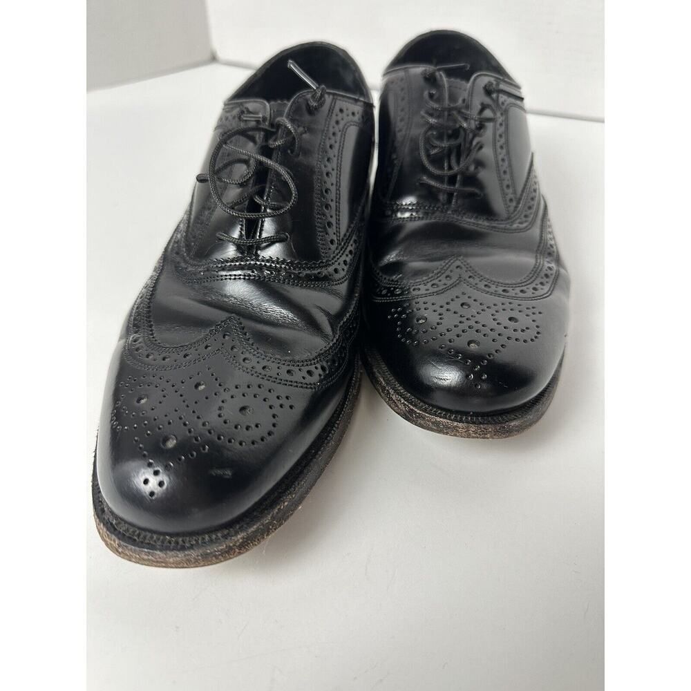 The Florsheim Shoe Men's Size 8 D Black Leather Wingtip Brogue Oxford Formal